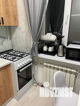 1-к квартира, посуточно, 32м2, 3/3 этаж