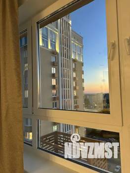 Студия квартира, посуточно, 27м2, 12/17 этаж