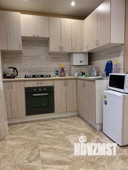 1-к квартира, посуточно, 42м2, 2/10 этаж