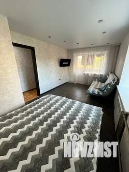 1-к квартира, посуточно, 33м2, 3/5 этаж