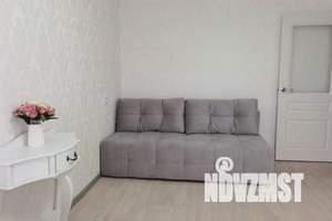 1-к квартира, посуточно, 33м2, 6/9 этаж
