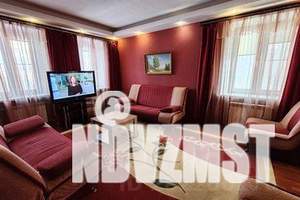 2-к квартира, посуточно, 55м2, 2/4 этаж