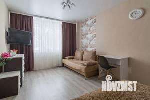 1-к квартира, посуточно, 40м2, 1/5 этаж