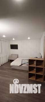 Студия квартира, посуточно, 31м2, 1/12 этаж