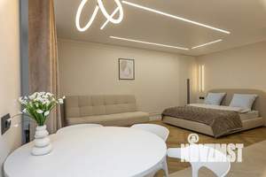 Студия квартира, посуточно, 40м2, 2/5 этаж