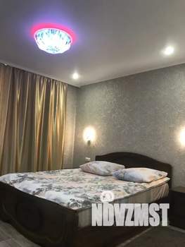 1-к квартира, посуточно, 42м2, 6/24 этаж