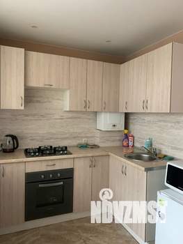 1-к квартира, посуточно, 40м2, 2/10 этаж