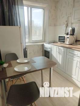 2-к квартира, посуточно, 43м2, 3/5 этаж