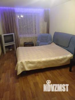 1-к квартира, посуточно, 45м2, 4/9 этаж