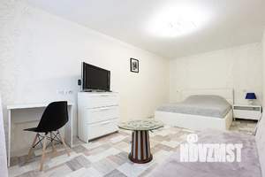 1-к квартира, посуточно, 40м2, 1/5 этаж