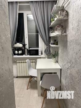 1-к квартира, посуточно, 32м2, 3/3 этаж