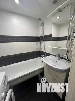 1-к квартира, посуточно, 38м2, 7/9 этаж