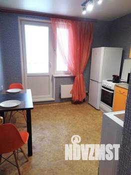 1-к квартира, посуточно, 35м2, 4/10 этаж