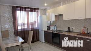 1-к квартира, посуточно, 42м2, 6/24 этаж