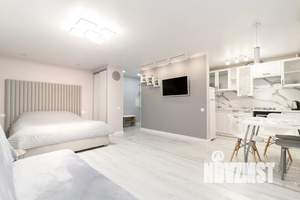Студия квартира, посуточно, 40м2, 2/5 этаж