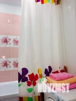 1-к квартира, посуточно, 35м2, 6/9 этаж