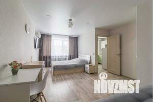 1-к квартира, посуточно, 38м2, 4/5 этаж