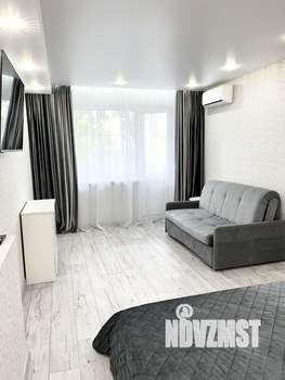 1-к квартира, посуточно, 37м2, 3/5 этаж