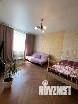 1-к квартира, посуточно, 35м2, 4/4 этаж