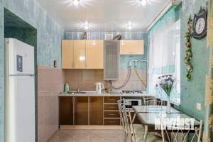 2-к квартира, посуточно, 50м2, 1/1 этаж