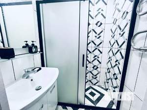 2-к квартира, посуточно, 50м2, 1/9 этаж