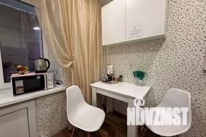 1-к квартира, посуточно, 33м2, 1/10 этаж