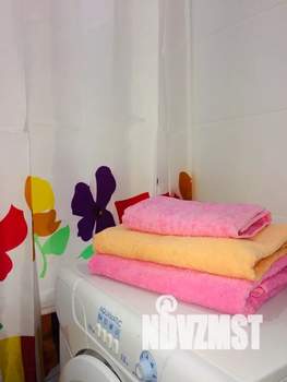 1-к квартира, посуточно, 35м2, 6/9 этаж