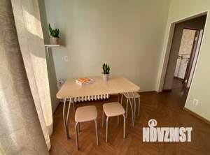 1-к квартира, посуточно, 35м2, 4/4 этаж