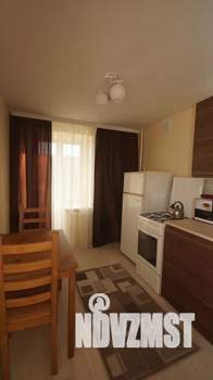1-к квартира, посуточно, 36м2, 3/9 этаж