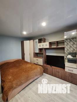 1-к квартира, посуточно, 30м2, 5/5 этаж