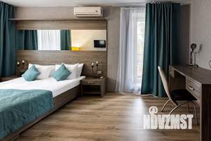 2-к квартира, посуточно, 67м2, -1/3 этаж