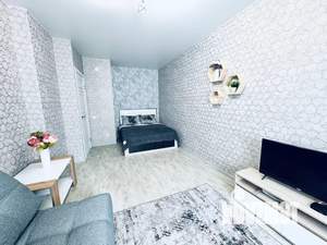 1-к квартира, посуточно, 41м2, 2/10 этаж