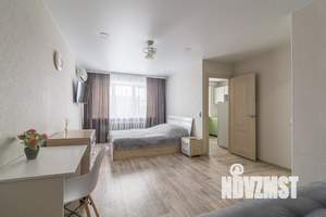 1-к квартира, посуточно, 40м2, 1/1 этаж