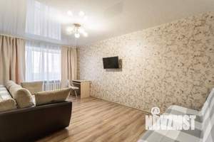 2-к квартира, посуточно, 50м2, 1/1 этаж