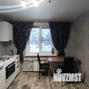 1-к квартира, посуточно, 34м2, 1/10 этаж