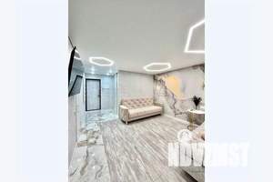 1-к квартира, посуточно, 40м2, 8/9 этаж