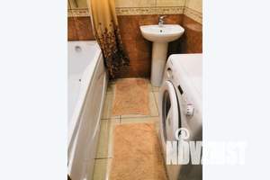 2-к квартира, посуточно, 65м2, 2/5 этаж