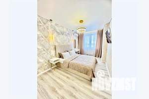 1-к квартира, посуточно, 43м2, 17/18 этаж