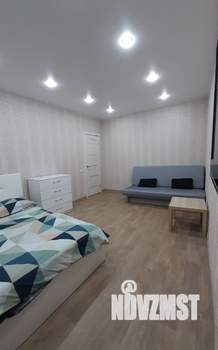 1-к квартира, посуточно, 35м2, 3/5 этаж