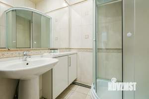 2-к квартира, посуточно, 70м2, 1/1 этаж