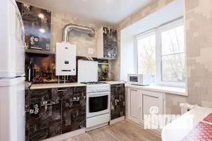 1-к квартира, посуточно, 40м2, 3/5 этаж