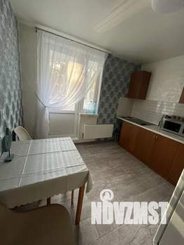 1-к квартира, посуточно, 37м2, 2/10 этаж