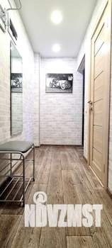 1-к квартира, посуточно, 46м2, 1/1 этаж