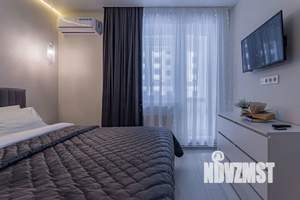 1-к квартира, посуточно, 38м2, 3/10 этаж