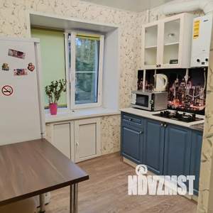 1-к квартира, посуточно, 36м2, 2/4 этаж