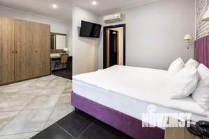 2-к квартира, посуточно, 42м2, -1/3 этаж