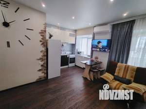 Студия квартира, посуточно, 35м2, 5/5 этаж