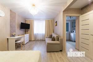 1-к квартира, посуточно, 40м2, 1/1 этаж
