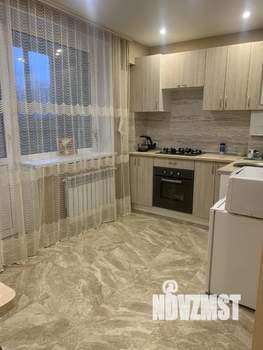 1-к квартира, посуточно, 42м2, 2/10 этаж