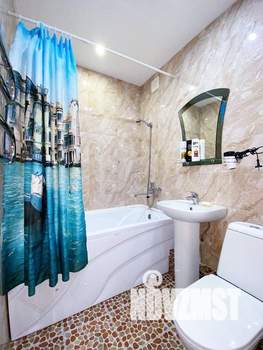 1-к квартира, посуточно, 42м2, 1/1 этаж